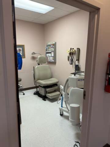  6637 Summer Knoll Circle